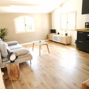 Appartements Logement entier campagne Sollies-Toucas : photos des chambres