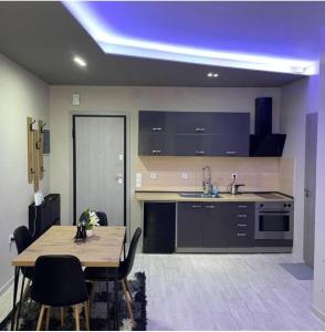 Ladadika X Family Apartment