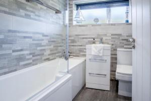 The Willows - 2 Bedroom Cottage - Oxwich