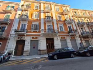 Dimora turistica via Tanzi 27 Bari