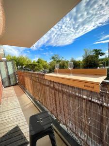 Appartements Joli studio, bassin d-Arcachon, parking prive, balcon : photos des chambres