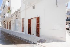 Corner House by IL PUMO DI PUGLIA