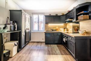 1 min centre-ville - calme et cozy - groupes et familles