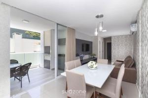 Apto cpiscina a 2min da praia de Bombas CVA305