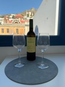 Castle & Sea, Platanos Retreat