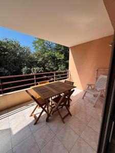 Appartements Charmant 2pcs - parking - piscine : photos des chambres