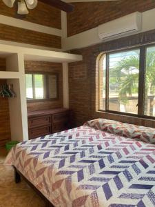 Casitas Las Palmas - Nacar - Mother of Pearl