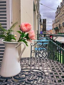 Cosy Stay with Balcony Near the Beach