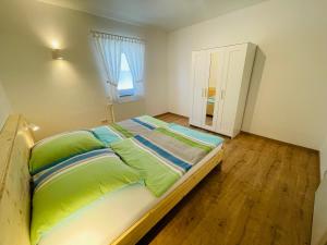 Ferienwohnung Bad Camberg - Apartment Baumwipfel