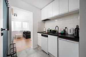 Vistula Corner Studio by BookingHost