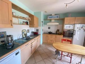 Villa avec jardin et piscine 3 minutes de la Rochelle