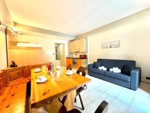 Hostdomus - Mughetto Apartment