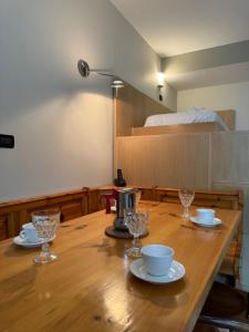 Hostdomus - Mughetto Apartment