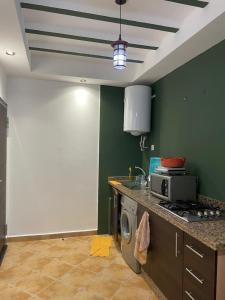 La ola bonita - Riviera Beach