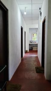 EECS Transit and Budget Homestay