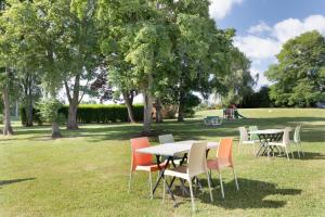 Hotels Holiday Inn Lille Ouest Englos by IHG : photos des chambres