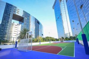 Stylish 1BR Sleeps 4 Gate Tower, Reem Island