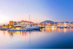 MI CAPRICHO 12 - Luxury Beachfront Apartment- Costa del Sol