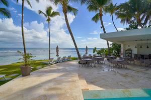 Beachfront FL21 Con Tina Aquarella