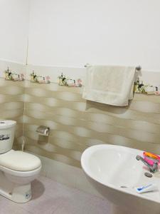 Lake Villa Goyambokka