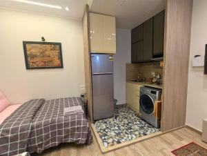 Comfy Studio Stanley, Alexandria