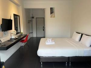 Azz Hotel