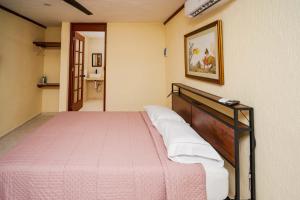 Bright & Spacious Ground Floor Suite Casa Jurel