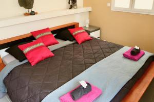 B&B / Chambres d'hotes Mas La Farelle Chambre d'hote,Fitness & Salle de jeux Gratuite & SPA en supplement : photos des chambres