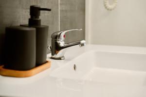 B&B / Chambres d'hotes Mas La Farelle Chambre d'hote,Fitness & Salle de jeux Gratuite & SPA en supplement : photos des chambres