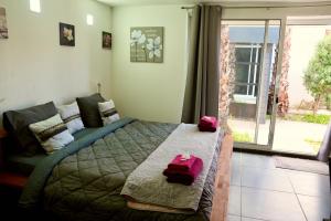B&B / Chambres d'hotes Mas La Farelle Chambre d'hote,Fitness & Salle de jeux Gratuite & SPA en supplement : photos des chambres