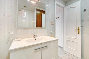 Casa Playa Arenas con Terraza