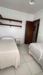 Apartamento 1 suite e 2 quartos COP 30