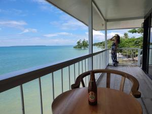 Private Beachfront Villa - Casita Del Mar Palawan