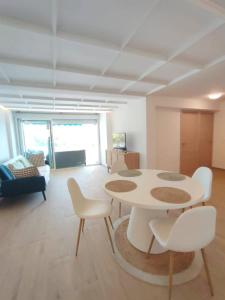 Edelweis Poniente Beach