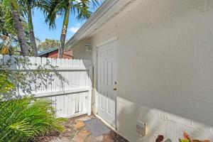 Cosy And Stylish Studio East Delray Beach