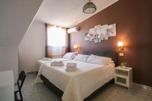 Royal Penthouse - Fiumicino Airport - Three-Bedroom Suite