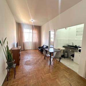 Apê Hugo I Centro de BH, perto do Mercado Central, Minascentro e Praça Raul Soares