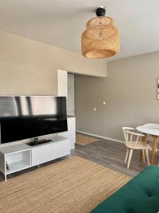 Niivaara Cozy Apartment, Near Hospital, AMK & City