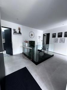 Villas Modern Britain home : photos des chambres