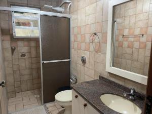 Apartamento com 03 dormitórios