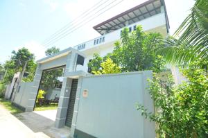 BeeYu River Lodge Weligama