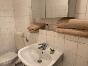 Modern City Apartment for 2 I Free Parking