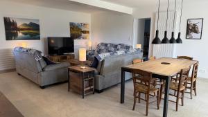 Maisons de vacances Chaintre La Ferme : photos des chambres