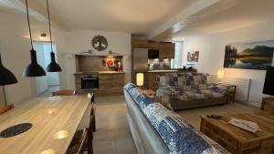 Maisons de vacances Chaintre La Ferme : photos des chambres