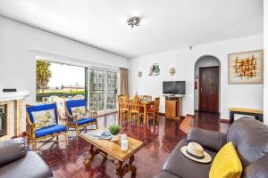 Villa Alegre by Villa Plus