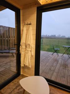 Maisons de vacances Tiny House avec Spa privatif : Maison 1 Chambre