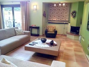 Vicente House