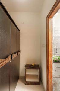 The Signature Serviced Apartments