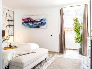 Live Candelaria Atlantic Pearl