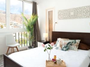 Live Candelaria Atlantic Pearl